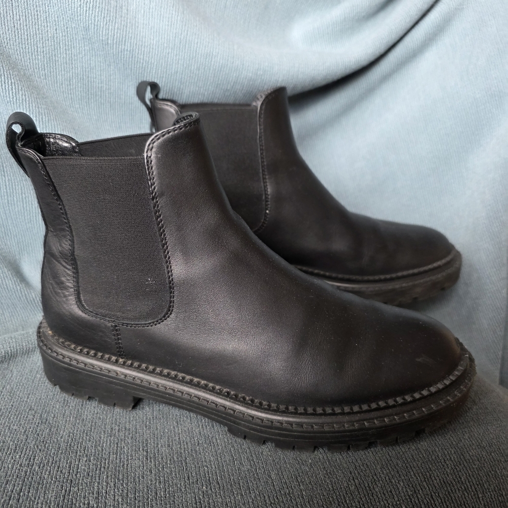 AGL- Black Chelsea boots size 40   (US 9.5)